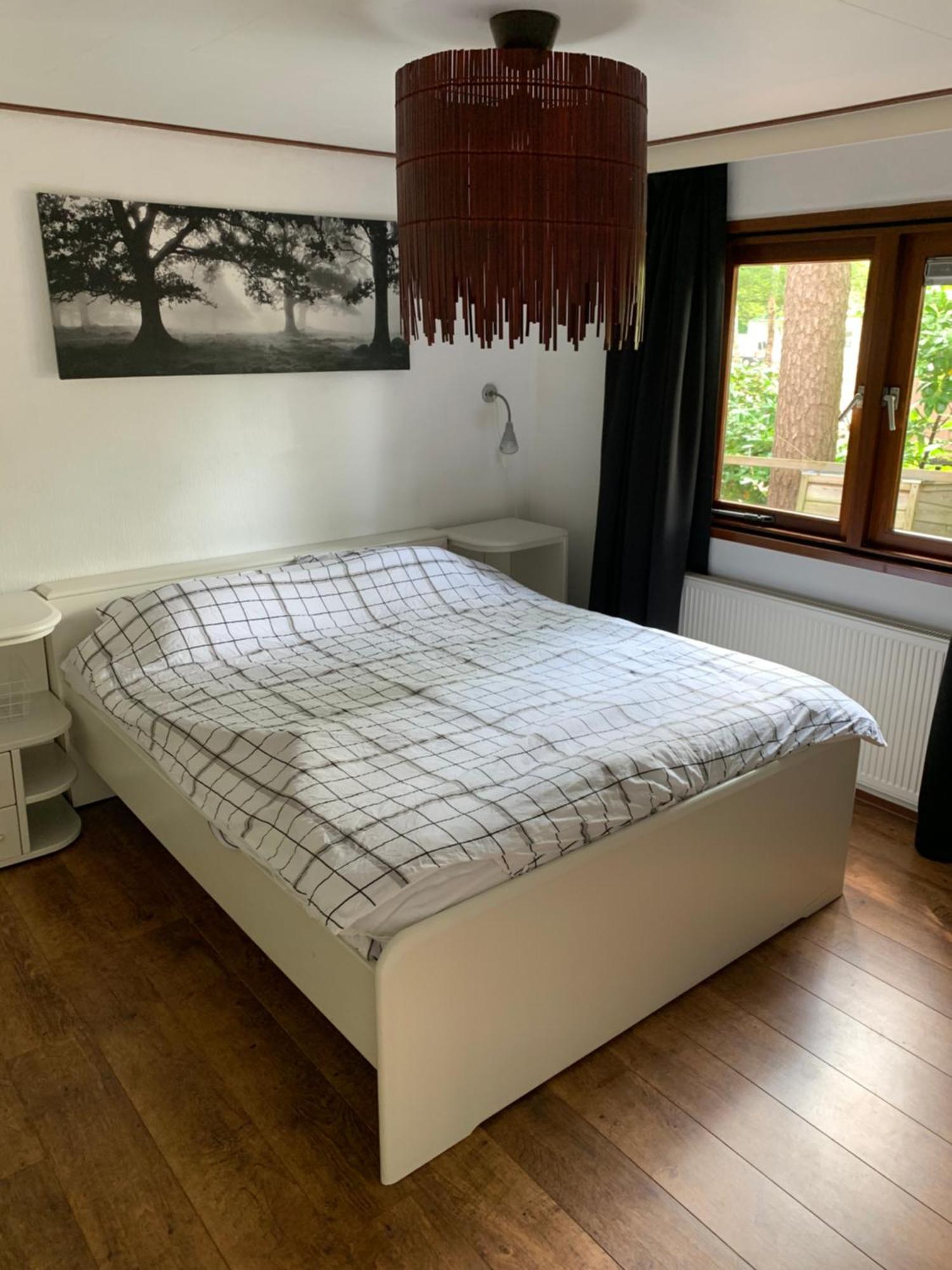 Dubbele Chalet Op Recreatiepark Topparken Op De Veluwe In Beekbergen Met Grote Vrije Tuin En Eigen Parkeerplaats Habitación foto
